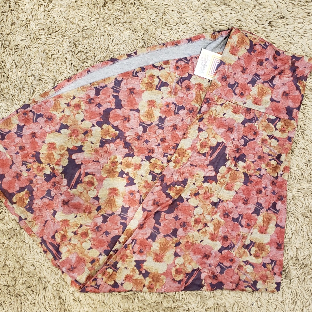 LULAROE Maxi